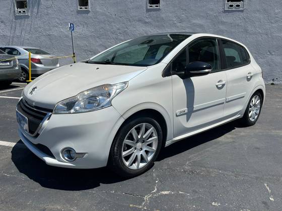 PEUGEOT 208 1.5 ALLURE 8V FLEX 4P MANUAL